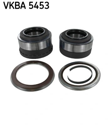 Комплект подшипников ступицы передней [130х70х125х125] VKBA5453 SKF
