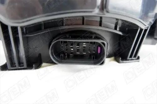 Фара левая Ford Mondeo 4 2006-2010, галоген, с габаритной лампой OEM0181FL OEMPARTS