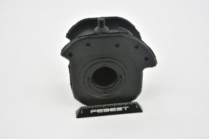 Сайлентблок рычага лев задний MITSUBISHI LANCER 95-03 MAB-021 MAB-021 FEBEST