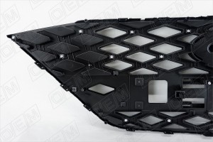 Решетка радиатора Hyundai Solaris 2 2020-нв, глянцевая OEM3161 OEMPARTS