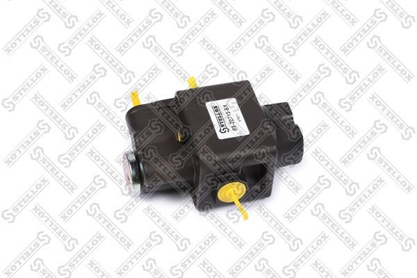 Клапан КАМАЗ MAN MERCEDES DAF IVECO включения делителя КПП STELLOX 83-22713-SX STELLOX