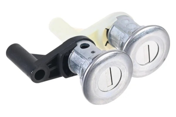 личинки передних дверей! лев+прав\ Renault Duster 10> 87-45135-SX STELLOX