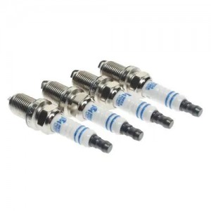 Свеча зажигания ЗМЗ-40524 ЕВРО-3 (комплект 4шт.) MEGAPOWER 37031137 MEGA POWER
