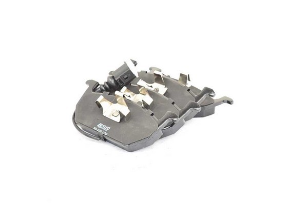 Колодки тормозные VW Golf (12-) SEAT Leon (13-) SKODA Octavia (12-) передние (4ш BSG90200030 BSG
