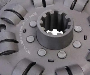 Сцепление ЯМЗ-238 лепестковое до 450 л.с. (корзина,диск,муфта) MEGAPOWER 16011029 MEGA POWER