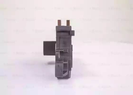 Снято Регулятор электронный 0272220731 0 272 220 731 BOSCH