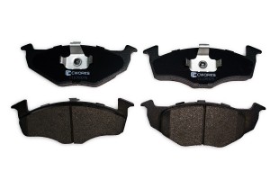 Тормозные колодки передние Low Metallic C11CR0076 C11CR0076 CWORKS