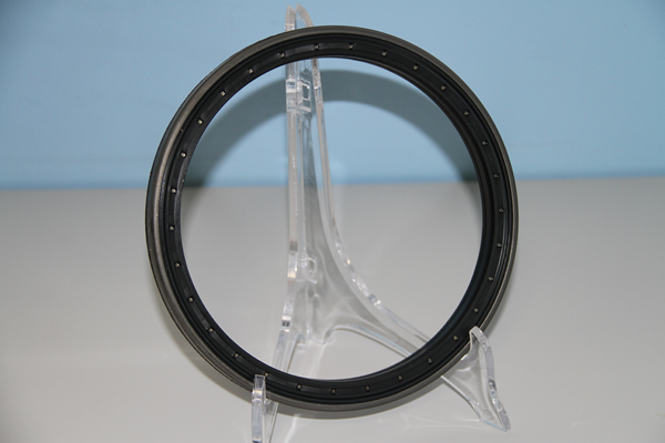 сальник! ступицы колеса 170х200х15/16 FPM/NBR \JCB 12019084B CORTECO