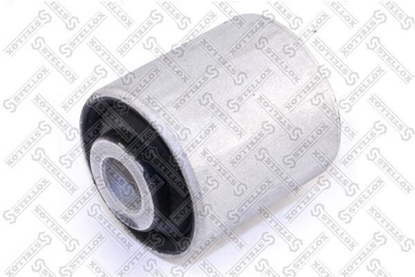 сайлентблок рычага нижн.!\ VW Passat, Audi A4/A8 95> 71-11172-SX STELLOX