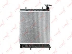 радиатор охлаждения двигателя!\ Hyundai Accent(LC) 1.3-1.5 00-05 RB1046 LYNXAUTO