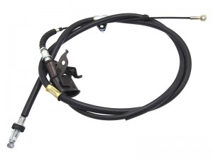 ТРОС РУЧНОГО ТОРМОЗА TOYOTA LAND CRUISER 100 98- ST4641060711 SAT