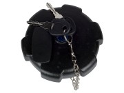 Крышка бака топливного IVECO MERCEDES RENAULT VOLVO с ключом,замок сверху (пласт 8905512SX STELLOX
