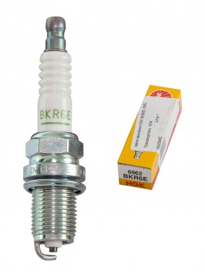 Свеча зажигания HYUNDAI Rio1/2,Shuma,Sportage NGK BKR6E NGK