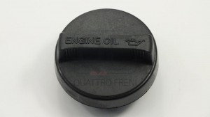 крышка маслозаливной горловины!\ Toyota RAV4/Corolla/Avensis 01> QF14A00186 QUATTRO FRENI