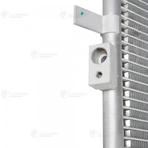 Радиатор кондиц. для а/м Sollers Atlant (23-)/JAC Sunray (23-) 2.7D (LRAC 3060) LRAC 3060 LUZAR