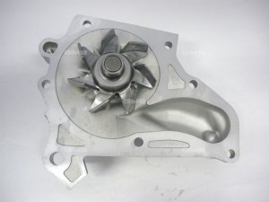 Насос водяной TOYOTA Avensis (97-),Carina E,Camry (96-),Rav-4 (3SFE/5SFE) GMB GWT77A GMB