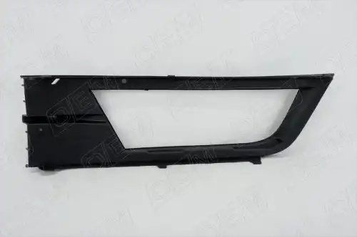Окантовка противотуманной фары правая Skoda Octavia 3 A7 2013-2017 OEM1467R OEMPARTS
