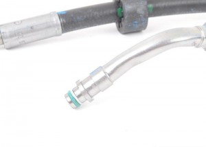 шланг ГУР!\ MB W164 A 251 460 33 24 MERCEDES BENZ