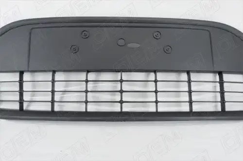 Решетка в бампер нижняя Ford Focus 2 2008-2011, текстурная OEM3679 OEMPARTS