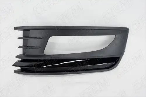 ОКАНТОВКА ПРОТИВОТУМАННОЙ ФАРЫ ЛЕВАЯ VOLKSWAGEN OEM1437L OEMPARTS