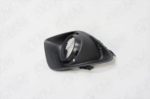 Окантовка противотуманной фары правая, Mitsubishi, Outlander, 3 (2012-нв) OEM1448R OEMPARTS