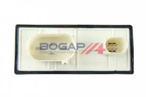 БЛОК УПРАВЛЕНИЯ ВЕНТИЛЯТОРОМ VW Bora 1999-2005/Golf 1998-2006/Polo 2002-2015, Au A4244104 BOGAP