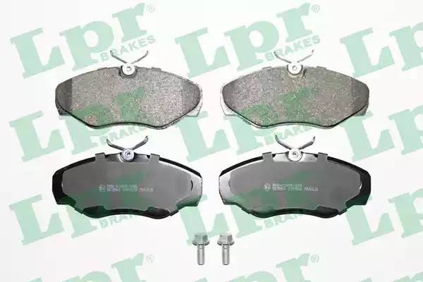 Комплект тормозных колодок 05P869 05P869 LPR