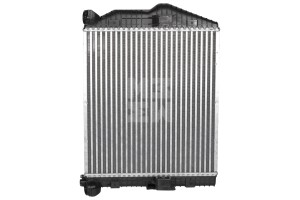 Интеркулер Mercedes 572x514x64 о. н. 9705010201 (M4942002) M4942002 MARSHALL