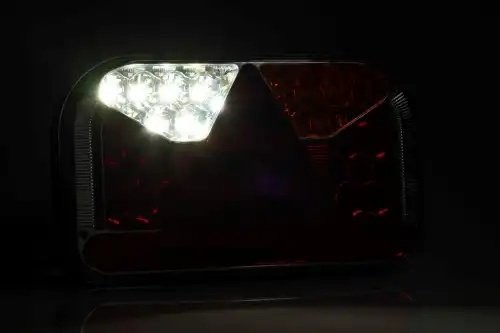фонарь задний! RH, LED 6-функциональный, 240х140 с проводом 1м\ Universal FT170PNTLED FRISTOM