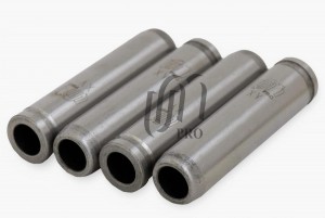 Втулка направляющая впускного клапана Nissan RD28/CD20 7x11.04x45.3 UM VGN0586000 UNITED MOTORS PRO