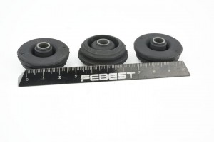 Втулка крепл компрессора пневмоподвески TOYOTA LAND CRUISER 120/150 (компл-3шт)  TSB-ACMUCF30-KIT FEBEST