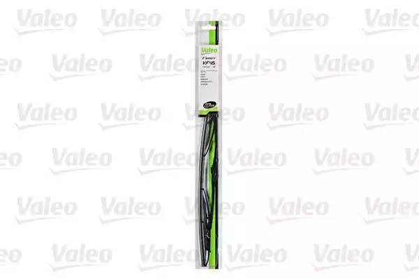 Щетка стеклоочистителя 450мм каркасная First VALEO 575545 VALEO PHC