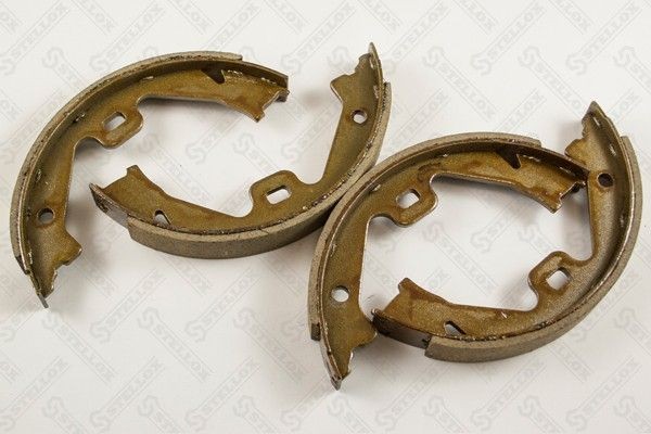 4704.00=688SBS=FSB633 !колодки барабанные ручника\ Rover 75 all 99> 715-100-SX STELLOX