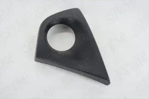 Окантовка противотуманной фары правая Renault Duster 1 2015-2020 OEM1331R OEMPARTS