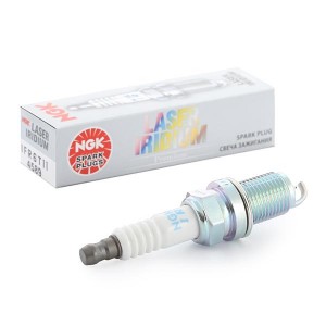 Свеча зажигания TOYOTA Camry (01-11),Land Cruiser (98-) (1.8/2.0/2.4/4.7) NGK 4589 NGK