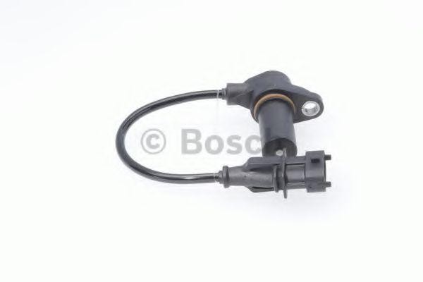 датчик положения коленвала!\ Jeep Liberty 2.5TD 02-06, Chrysler Voyager 2.8CRD 0 0281002434 BOSCH