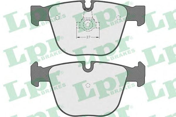 Комплект тормозных колодок 05P1531 05P1531 LPR