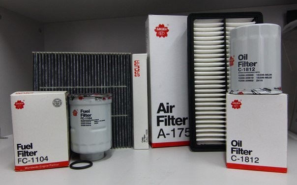 Фильтр воздушный TOYOTA Hilux (88-05) SAKURA A1118 SAKURA