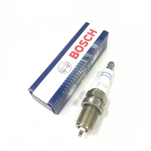 Свеча зажигания ВАЗ-2112 BOSCH FR7DCX+ комплект 0 242 235 913 BOSCH