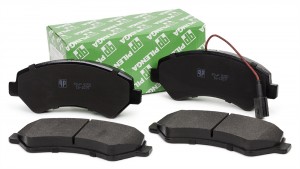 Колодки тормозные диск.передние с датчиком BOXER III FD-P9250 FDP9250 PILENGA