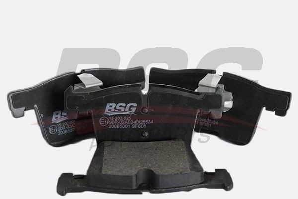 Колодки тормозные BMW 1 (F21),3 (F30),X3 (F25) передние (4шт.) BSG BSG 15-200-040 BSG