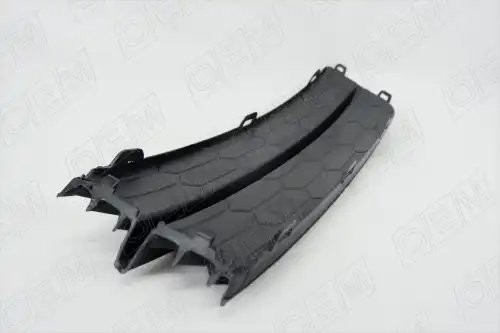 Заглушка противотуманной фары правая Skoda Rapid  2012-2017 OEM1479R OEMPARTS