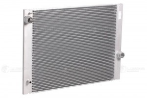 Радиатор охл. для а/м BMW 5 (E60/E61) (03-) G AT (штуцер слева) LRc26109 LRC26109 LUZAR