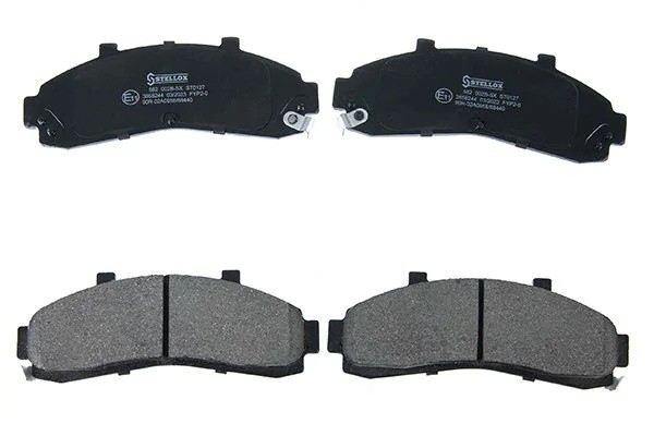 колодки дисковые передние с антискрипными пластинами!\ Mazda B-serie 95> 1546 000B-SX STELLOX