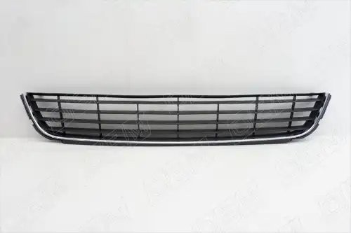 Решетка в бампер нижняя Volkswagen Golf 6 (2009-2013) текстурная OEM3749 OEMPARTS
