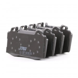 Колодки передние MERCEDES W203, W211, W220 GDB1543 GDB1543 TRW
