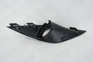 Окантовка противотуманной фары левая Mitsubishi Outlander 3 2015-2019 OEM1440L OEMPARTS