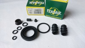 D4468 !рем.к-т диск.торм.\ Audi A3, Skoda Octavia, Alfa 156 diam.38 (Lucas) 238022 FRENKIT