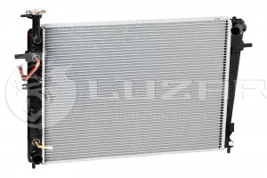Радиатор охлаждения Hyundai Tucson/Kia Sportage (06-) LRc0885 LRC0885 LUZAR