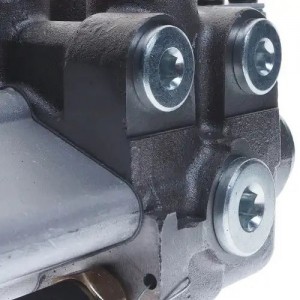 Гидрораспределитель Р80 3-х выводной МТЗ с гидрозатвором MEGAPOWER 46013009 MEGA POWER